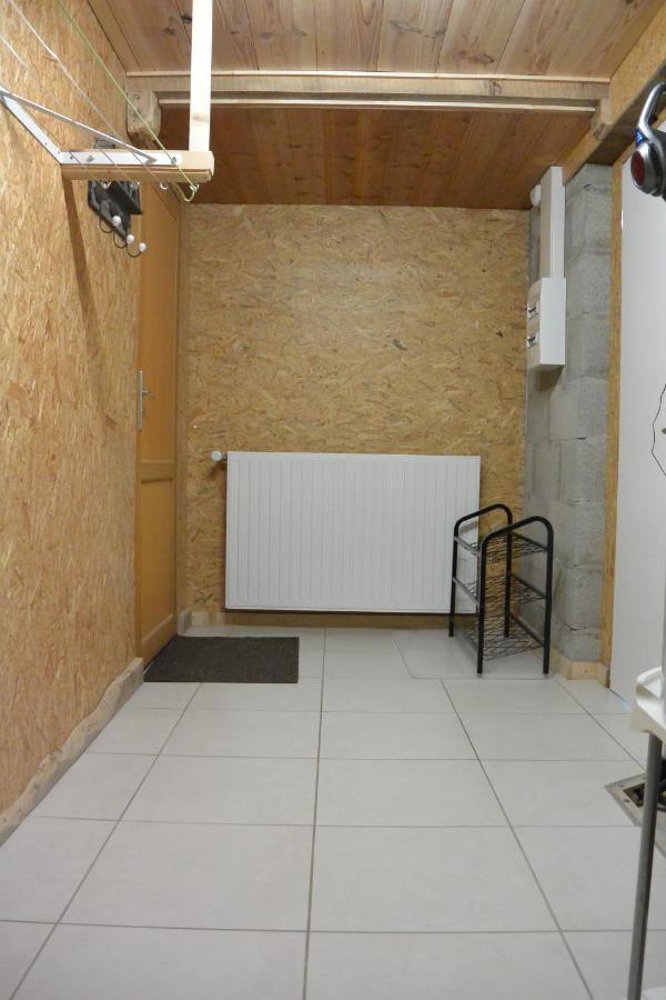 Gites Tre Le Grenier Les Moussieres Exteriör bild