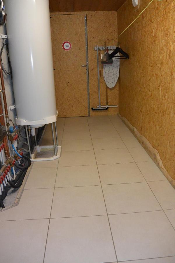 Gites Tre Le Grenier Les Moussieres Exteriör bild